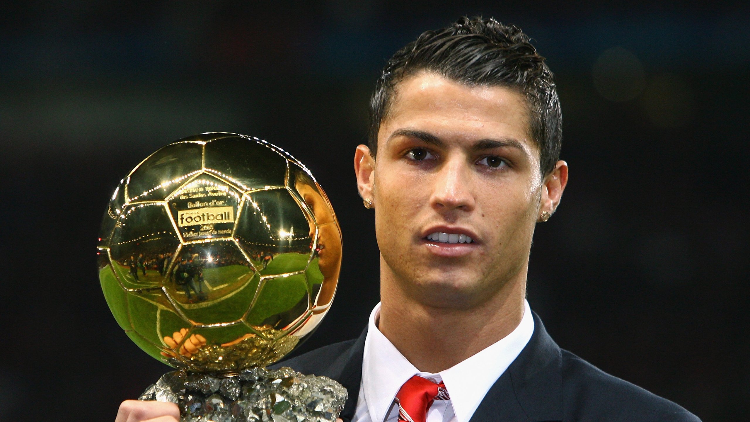 世俱杯决赛：顶级对决激发球迷热情，世俱杯ds